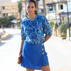 Asymmetrische shortrok in jeans