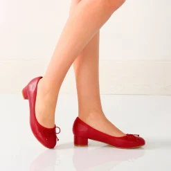 Ballerina's met klein hakje