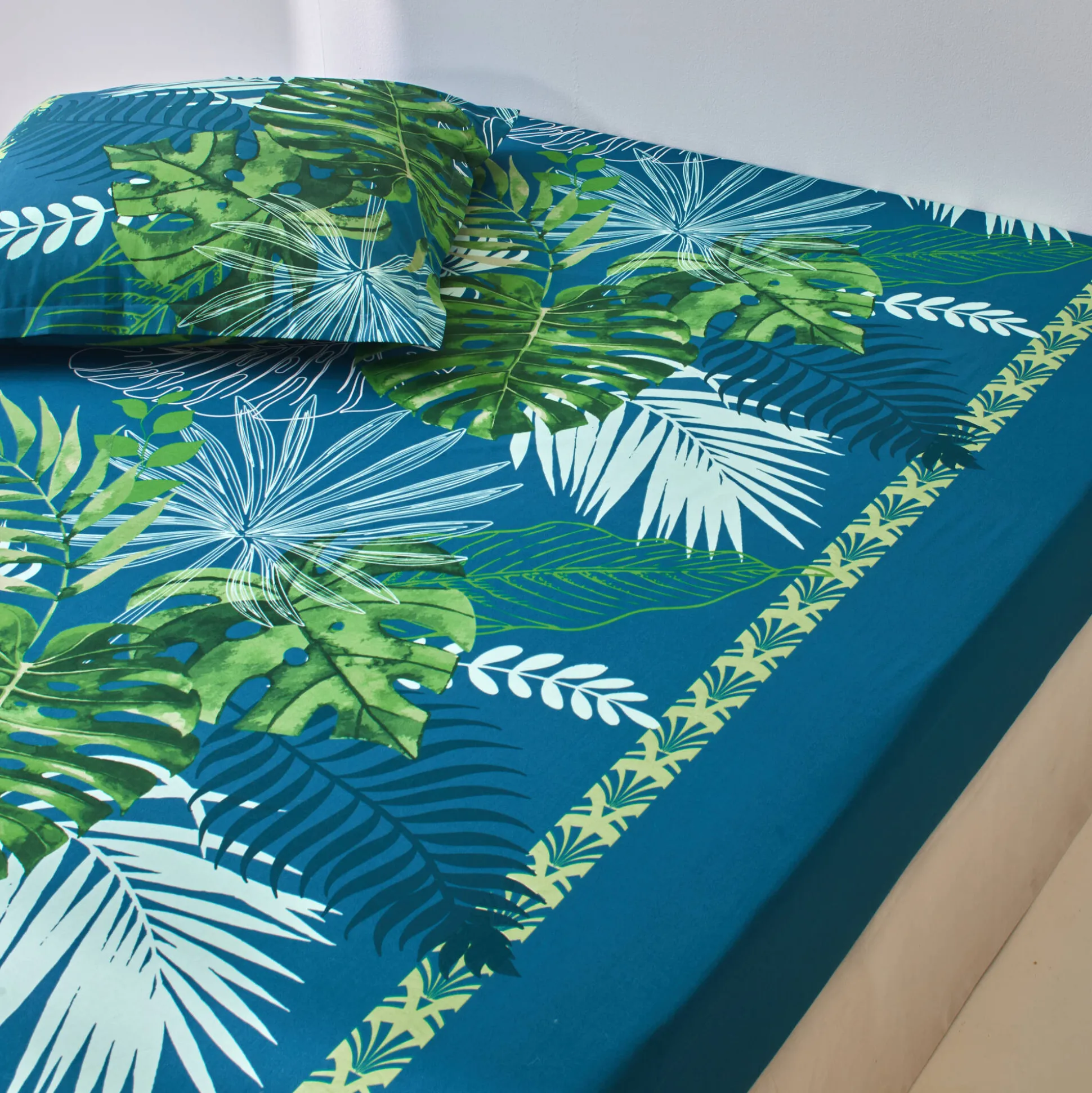 Bedlinnen Cayenne, in katoen met palmboomprint