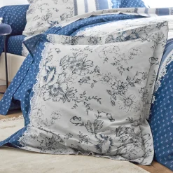 Bedlinnen Gabrielle in flanel met bloemenprint en kant