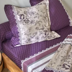 Bedlinnen Gabrielle in flanel met bloemenprint en kant