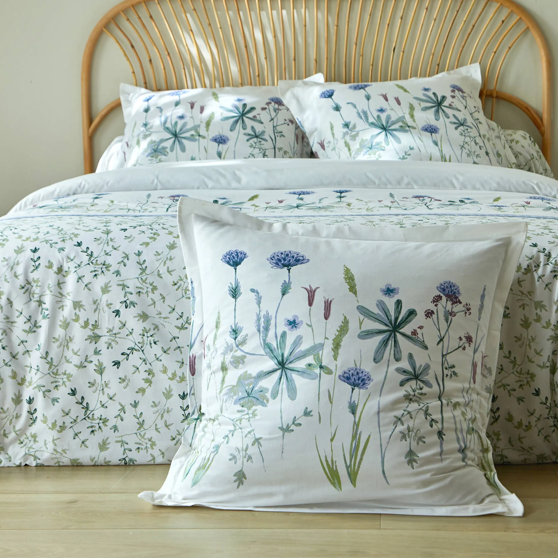 Bedlinnen Julie in katoen met plantenprint