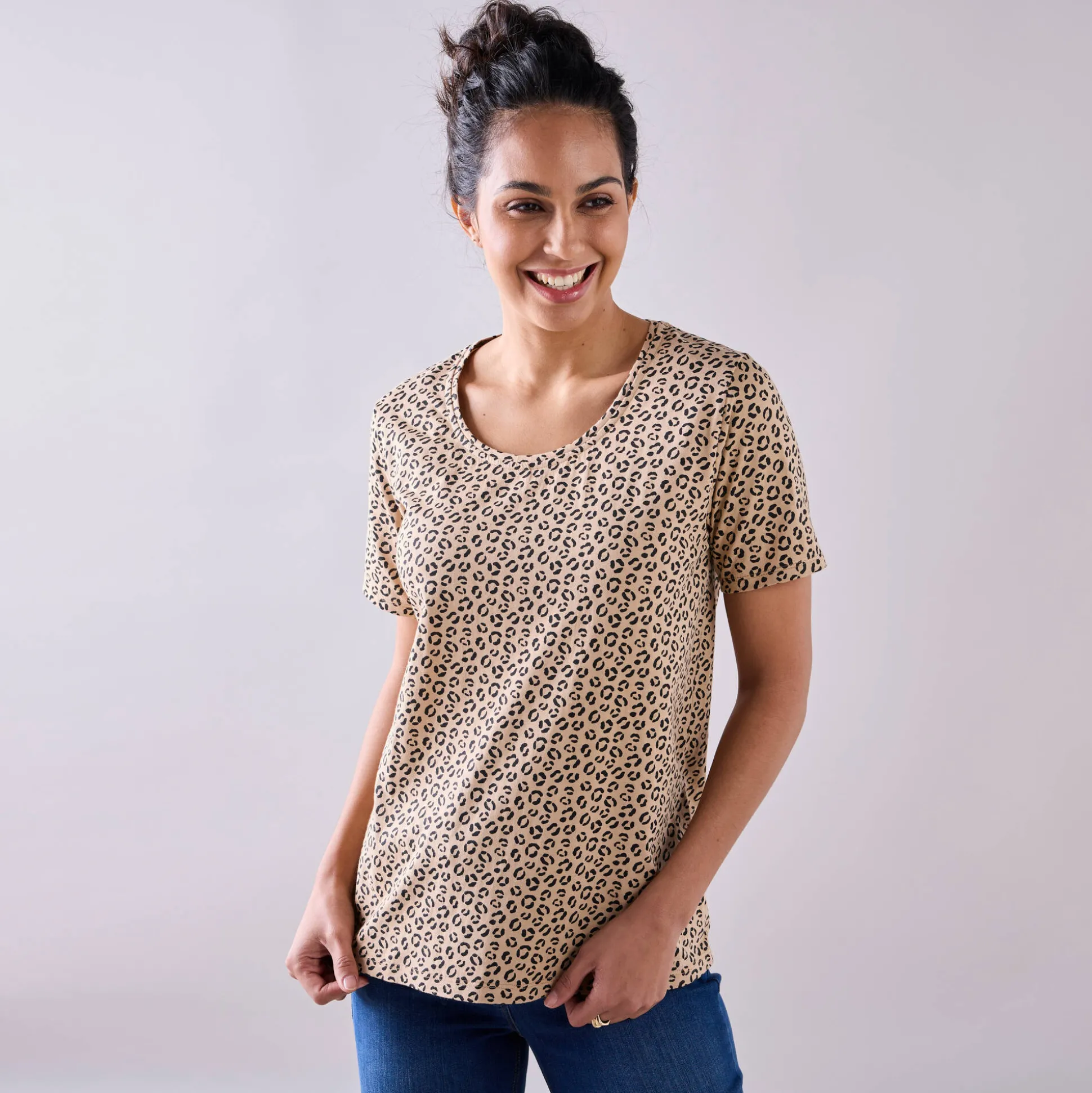 Bedrukt T-shirt met ronde hals en korte mouwen