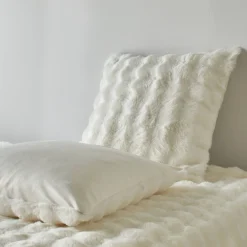 Bedsprei en kussensloop, bontaspect