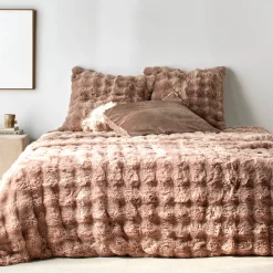 Bedsprei en kussensloop, bontaspect