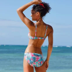 Bikinibeha met beugels en drapé, Bawa - korfmodel