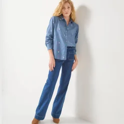 Bloes in chambray met knoopsluiting en hartjesprint