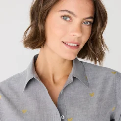 Bloes in chambray met knoopsluiting en hartjesprint