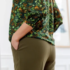 Bloes met bloemenprint