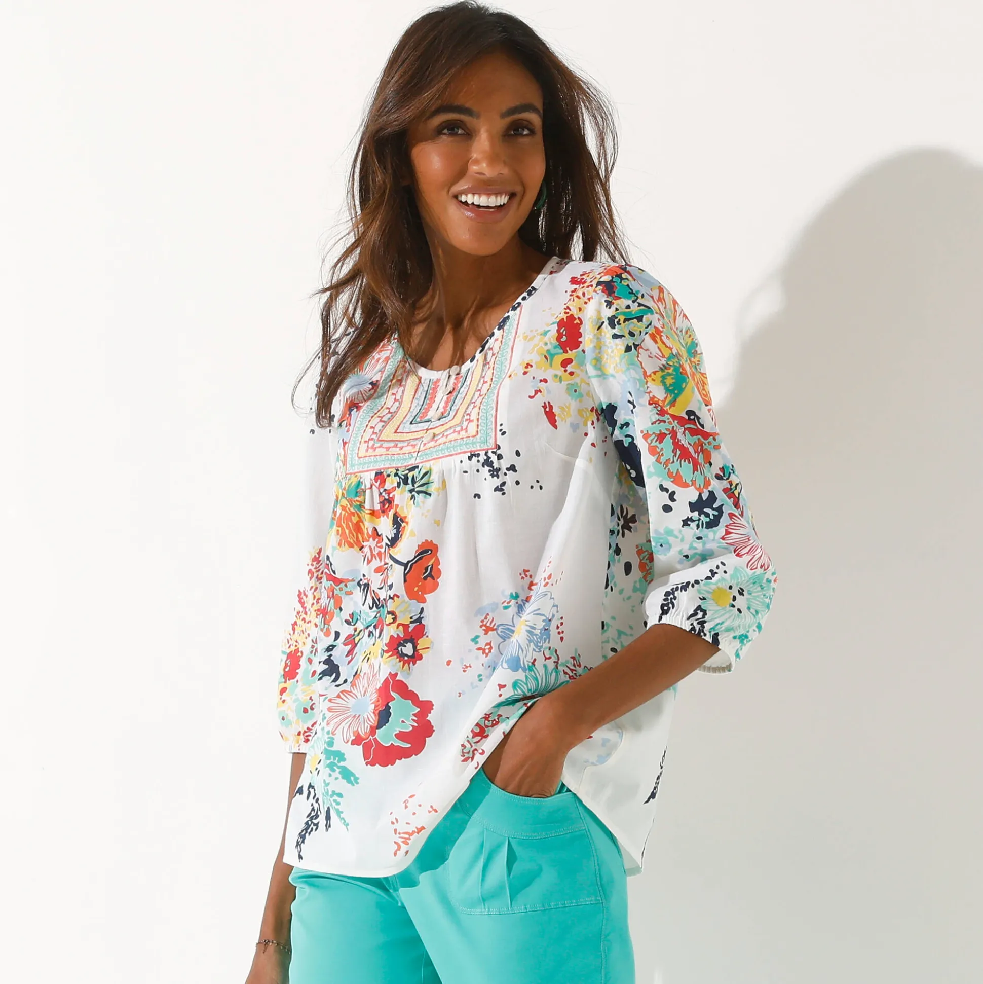 Bloes met bloemenprint