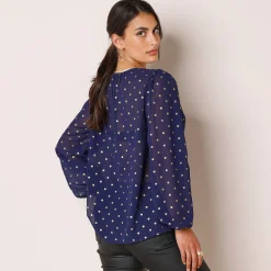 Bloes met goudkleurige stippenprint, in voile