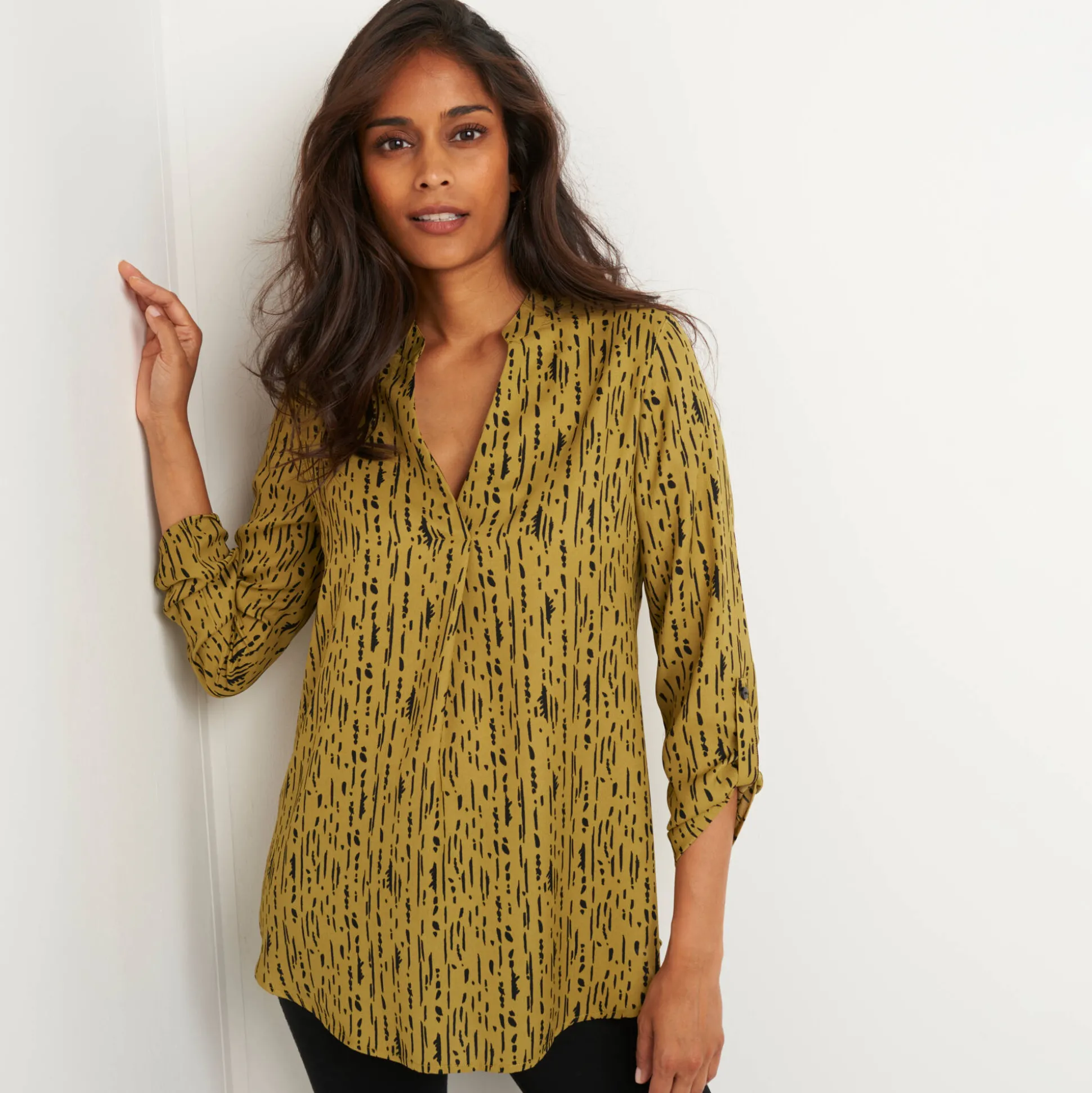 Bloes met grafische print en Tunesische hals, crêpe