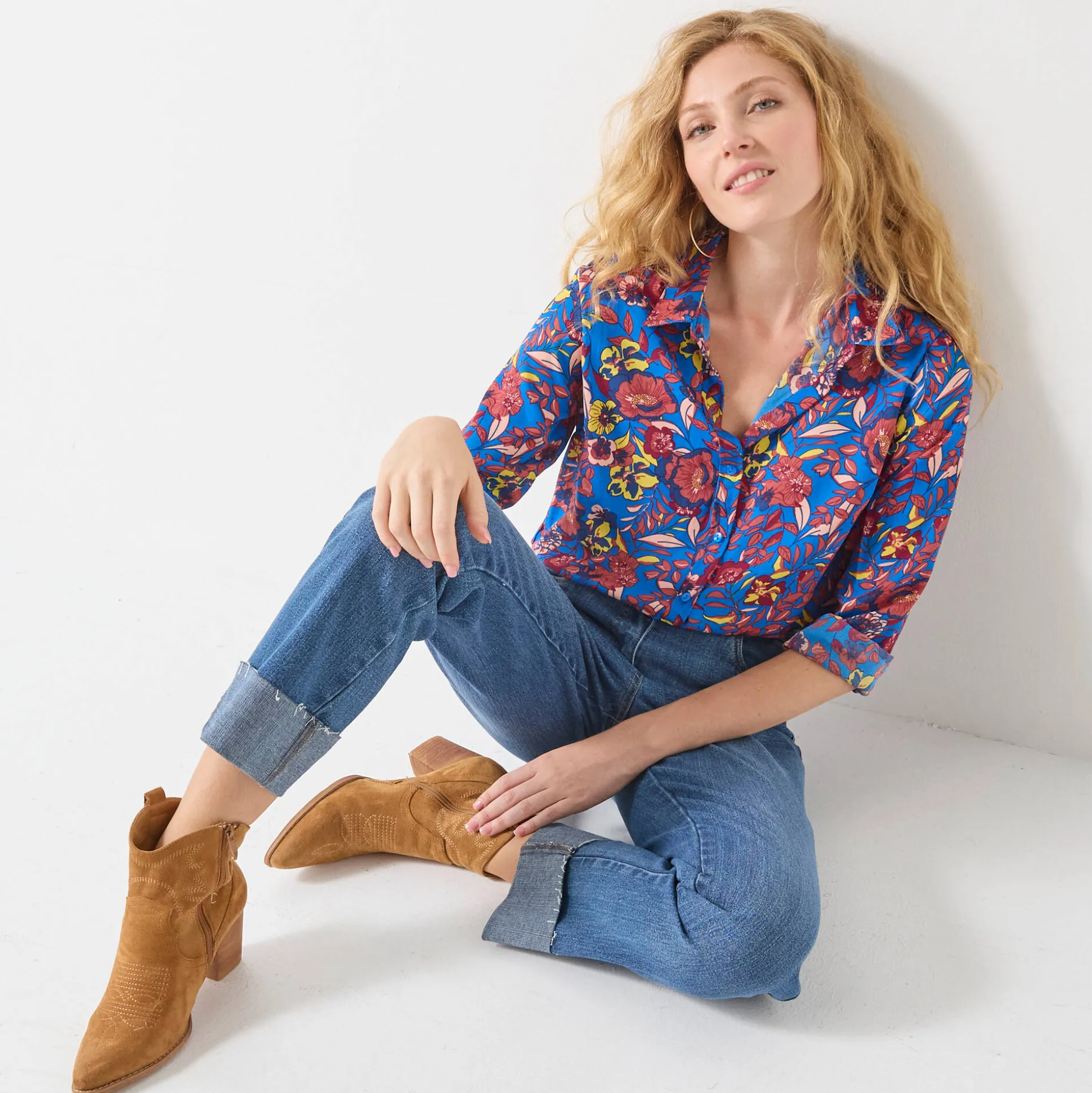 Bloes met knoopsluiting met bloemenprint, gerecycleerd polyester(**)