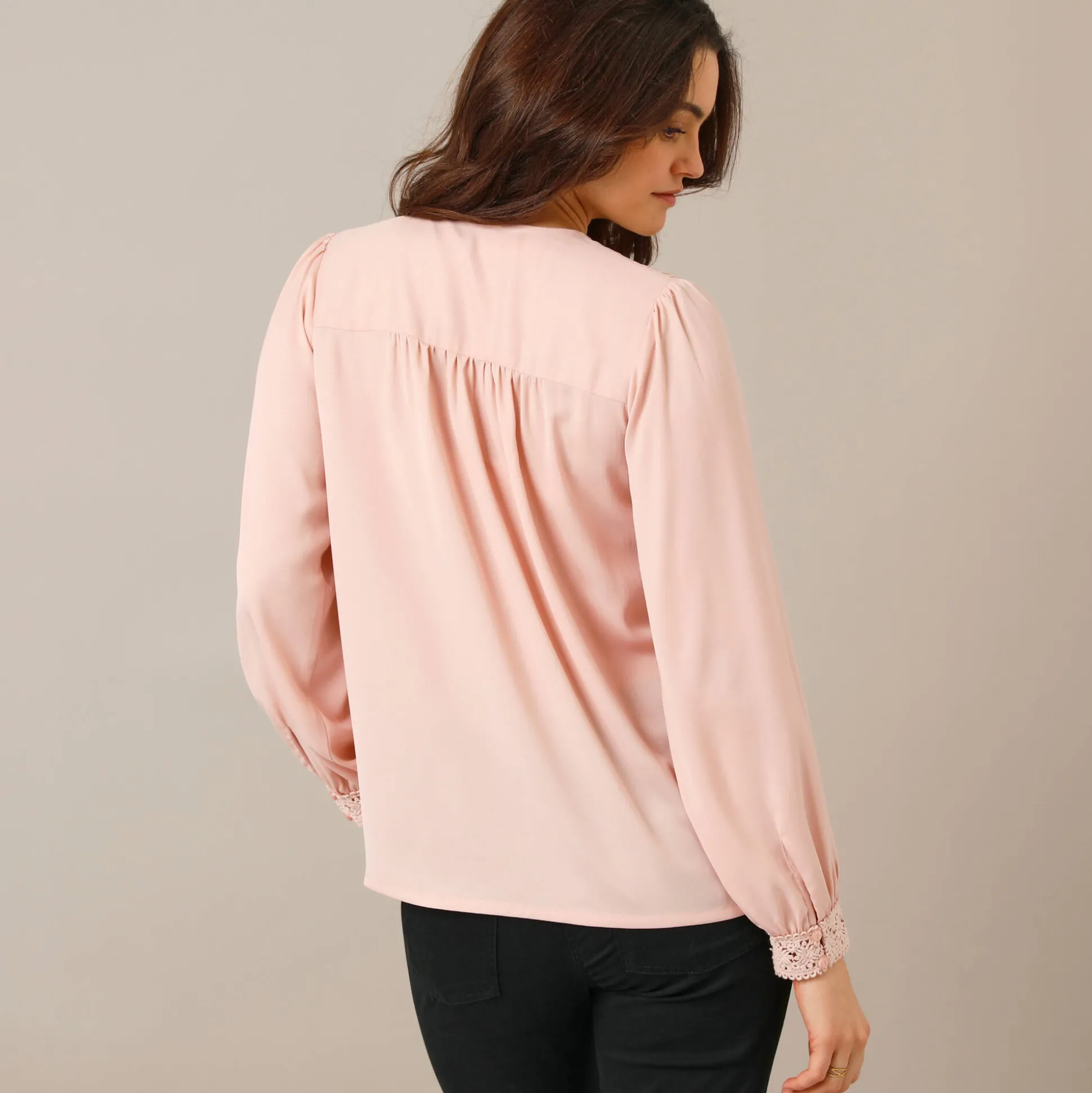 Blouse met kanten details, crêpe