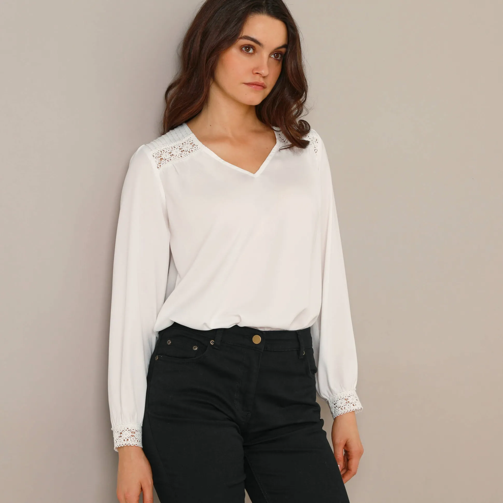 Blouse met kanten details, crêpe