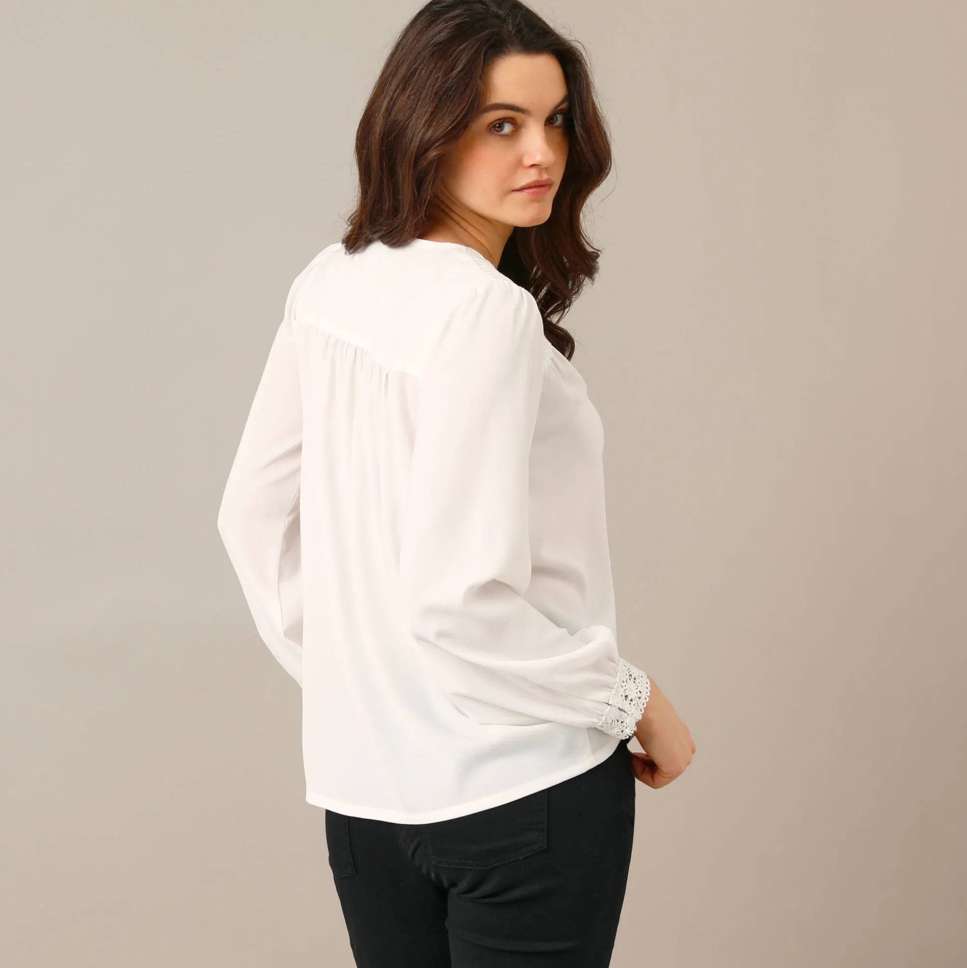 Blouse met kanten details, crêpe