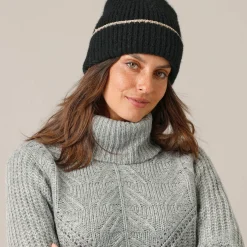 Bonnet détails brillants