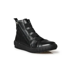 Boots in korrelleer met rekbare veters