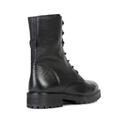 Boots met gekartelde zool en leren bovenwerk, zwart