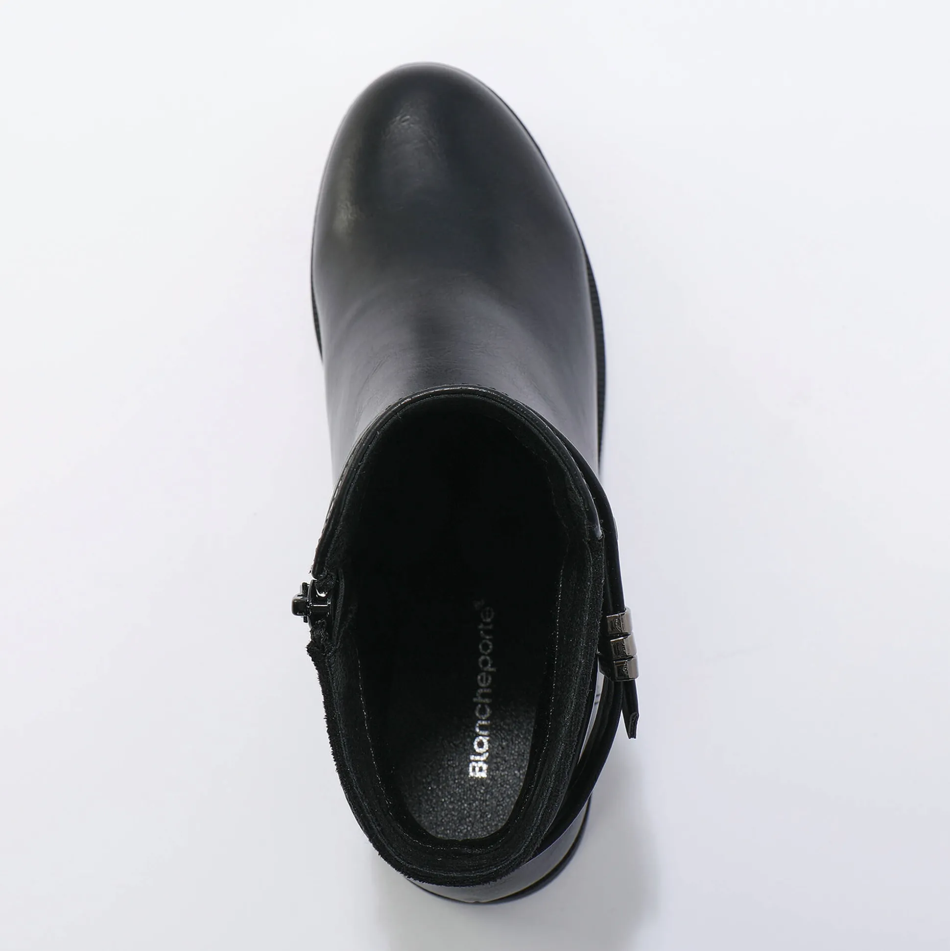 Boots met rits, riempjes en fantasiegespen