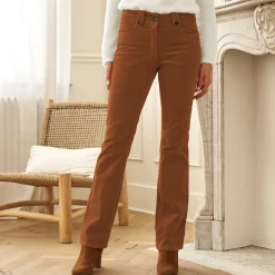 Broek in ribvelours met recht model
