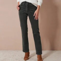 Broek in ribvelours met recht model