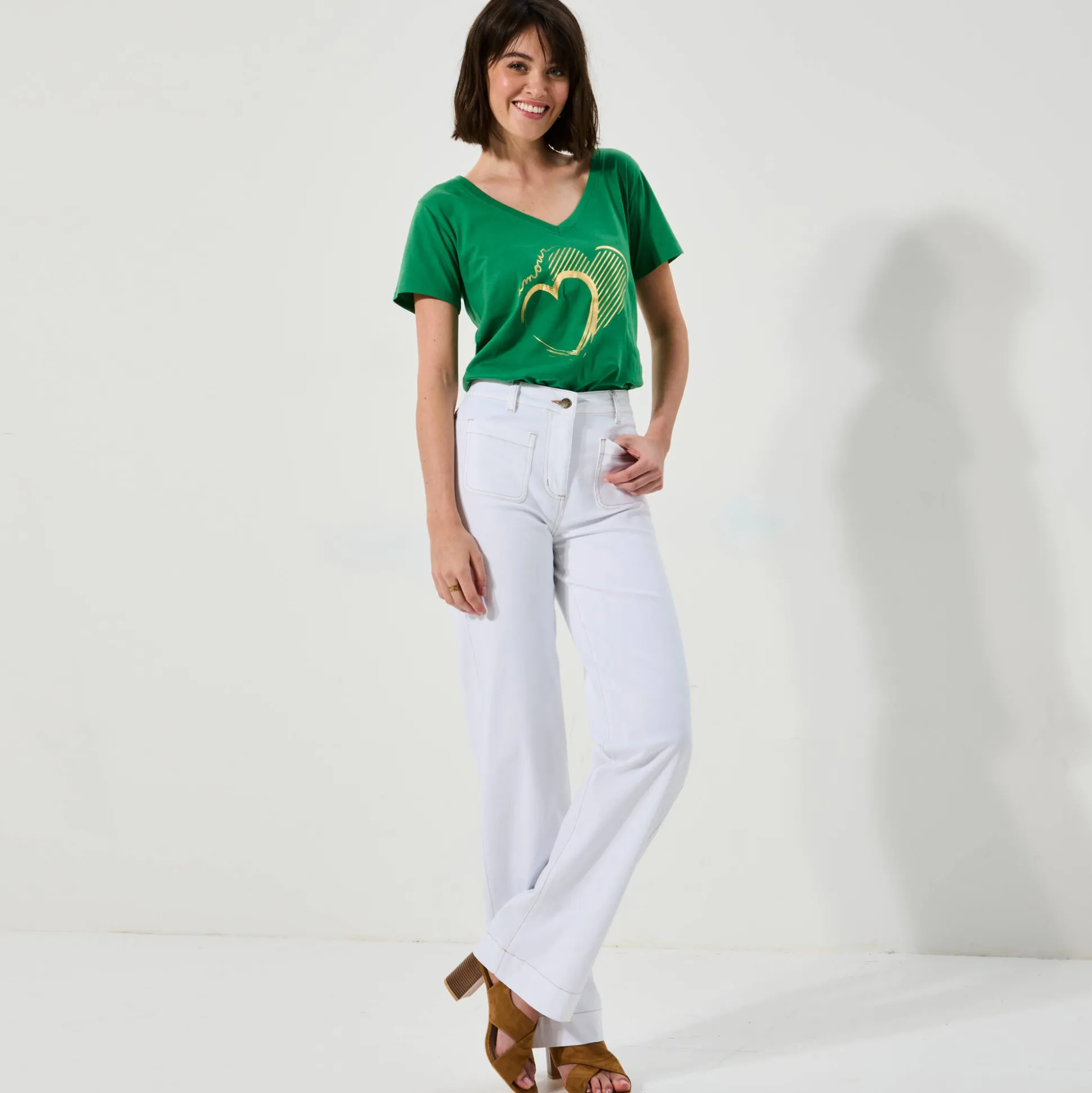 Broek in twill, ruim model met hoge taille, middelmatige lengte