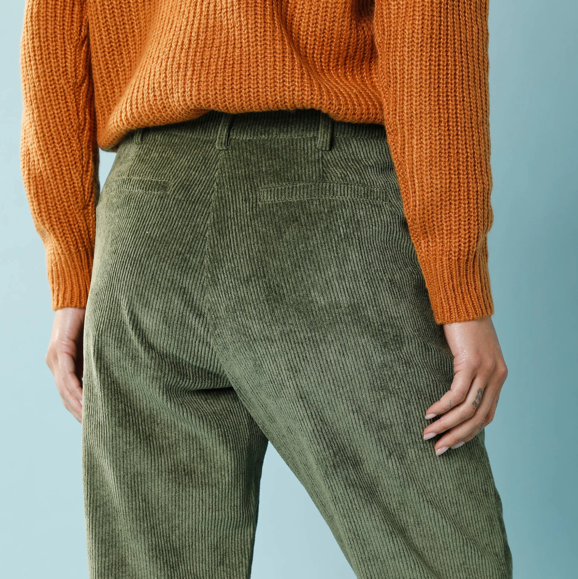 7/8-broek in velours, kleine lengtes