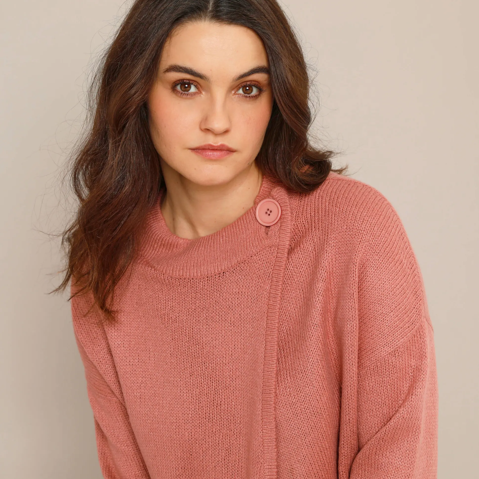 Capevest in jacquard, opstaande hals