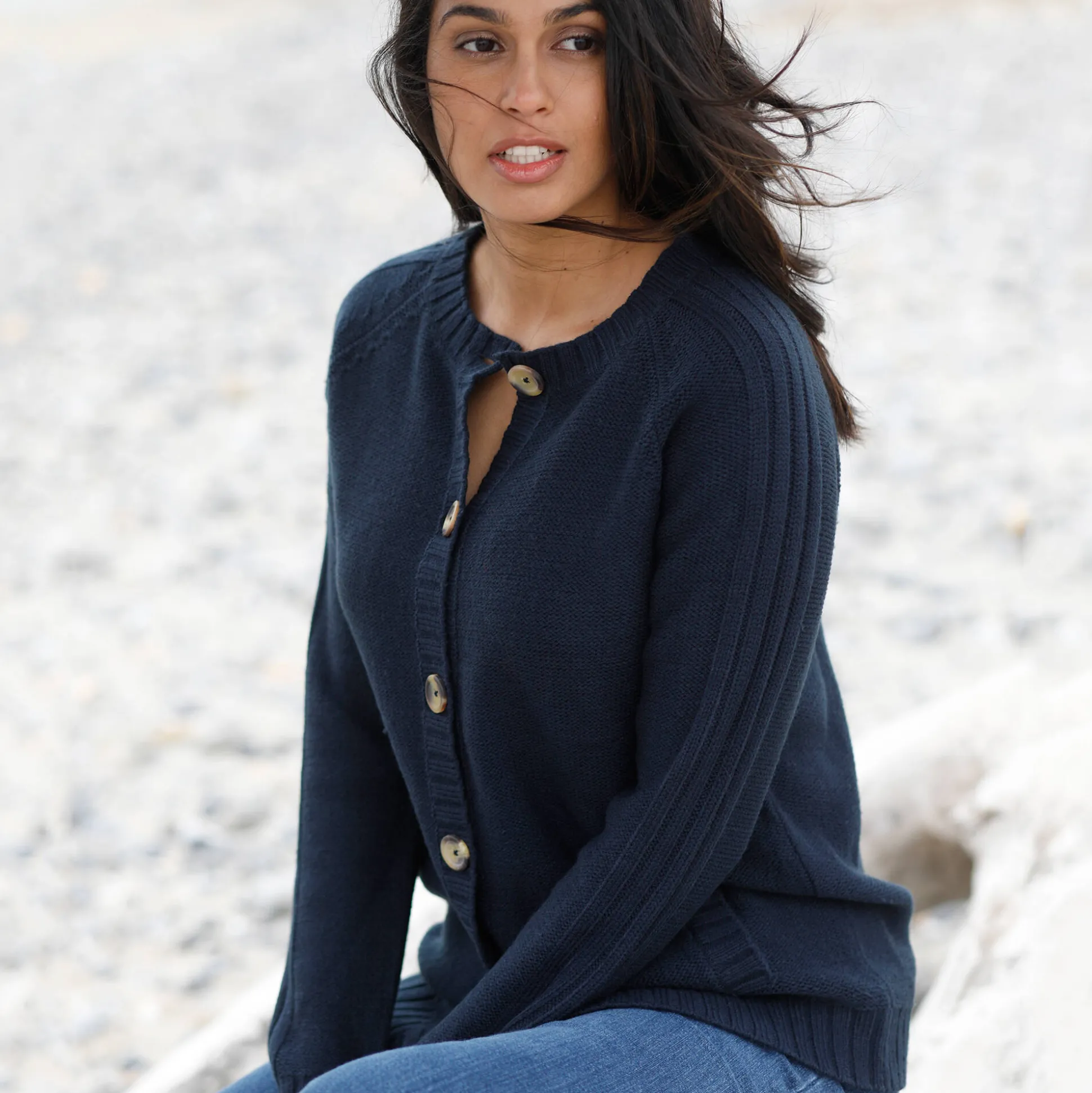 Cardigan in fantasietricot met knoopsluiting