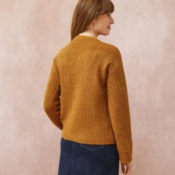 Cardigan in patenttricot met knoopsluiting en lange mouwen