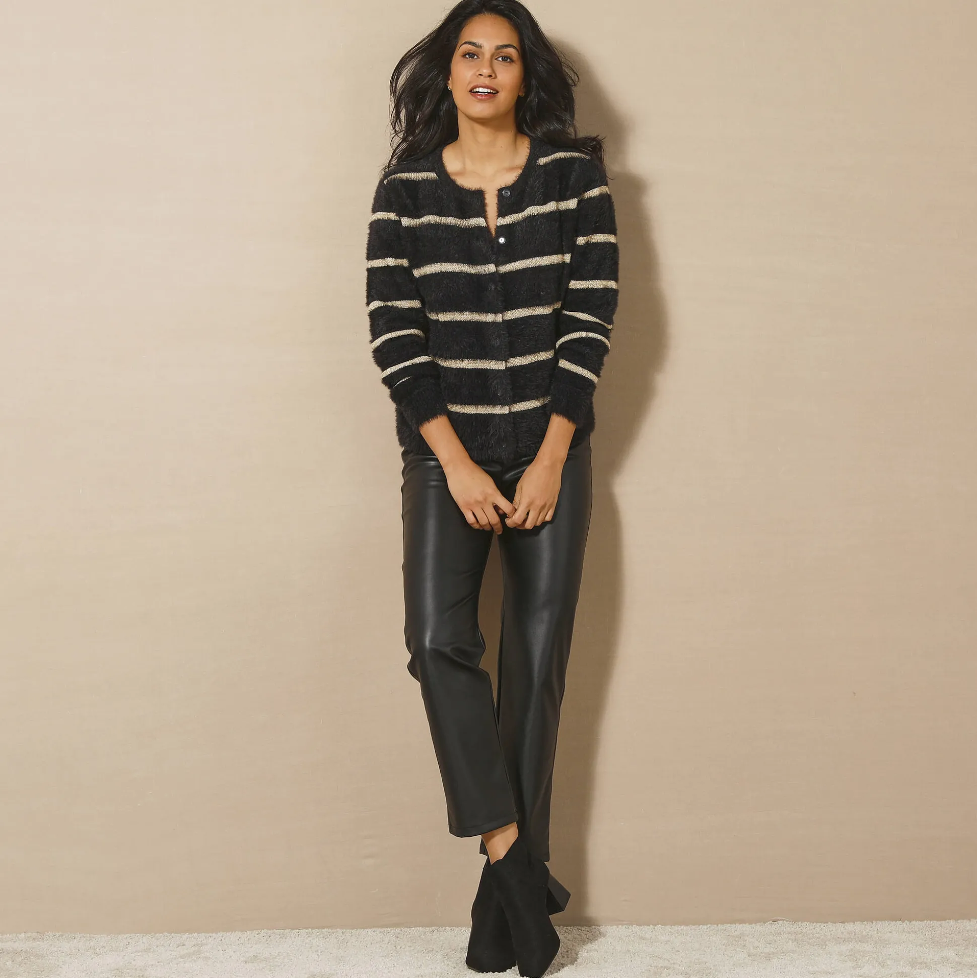 Cardigan met goudkleurige strepen, harig tricot