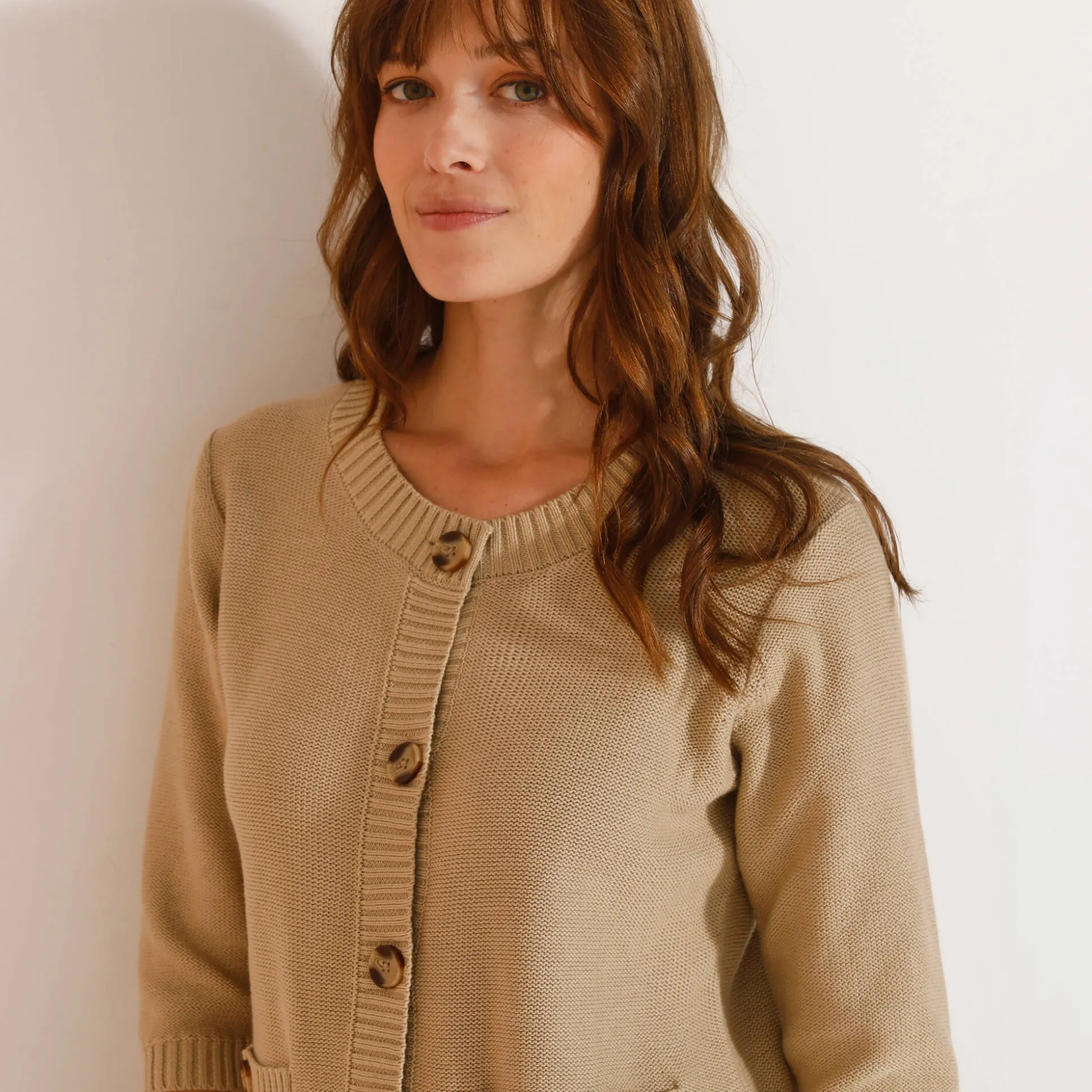 Cardigan met knoopsluiting en zakken, mouwen op ellebooglengte
