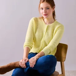 Cardigan met parelknopen en mohairtouch