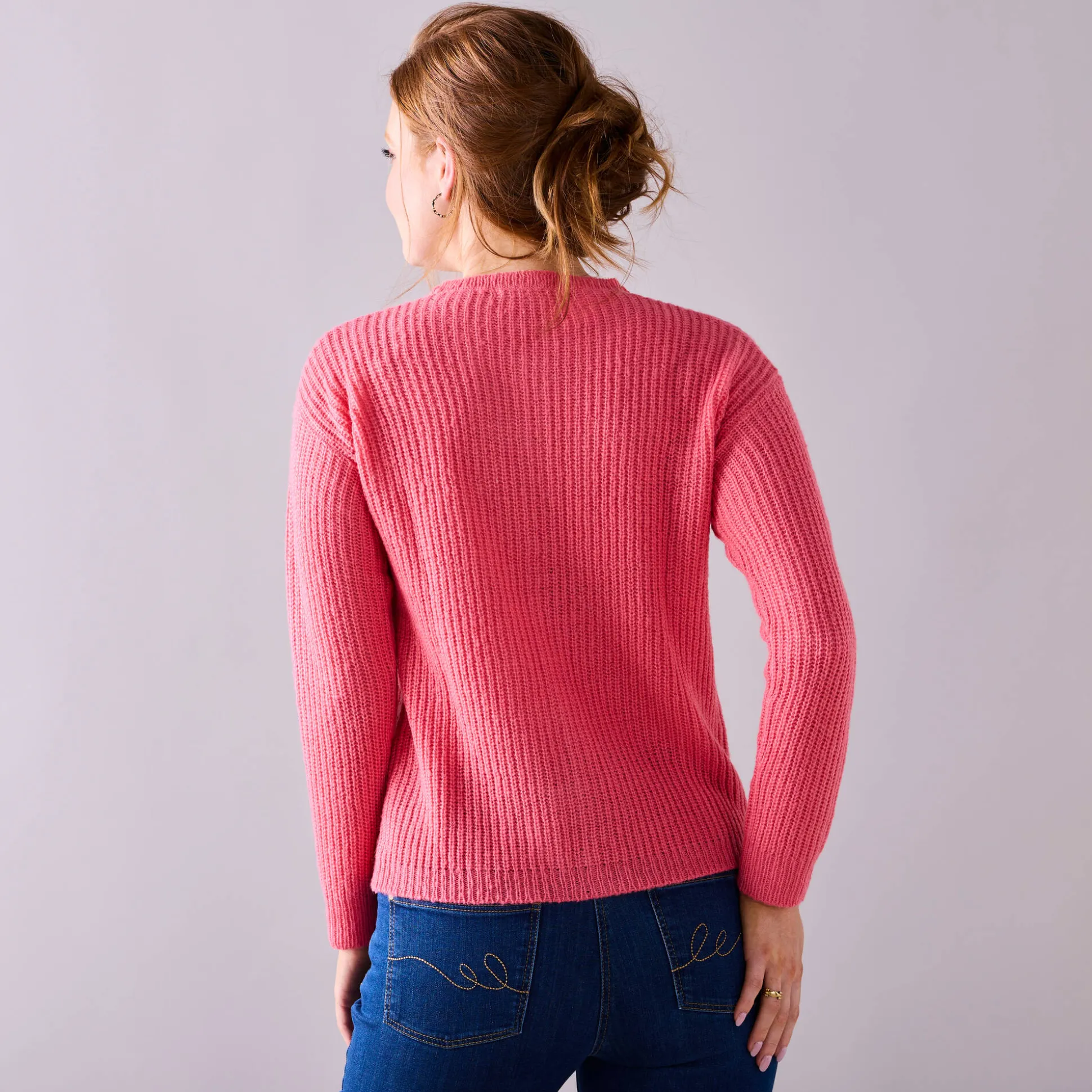 Cardigan met parelknopen en mohairtouch