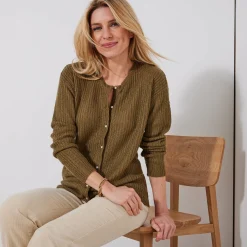 Cardigan met parelknopen en mohairtouch