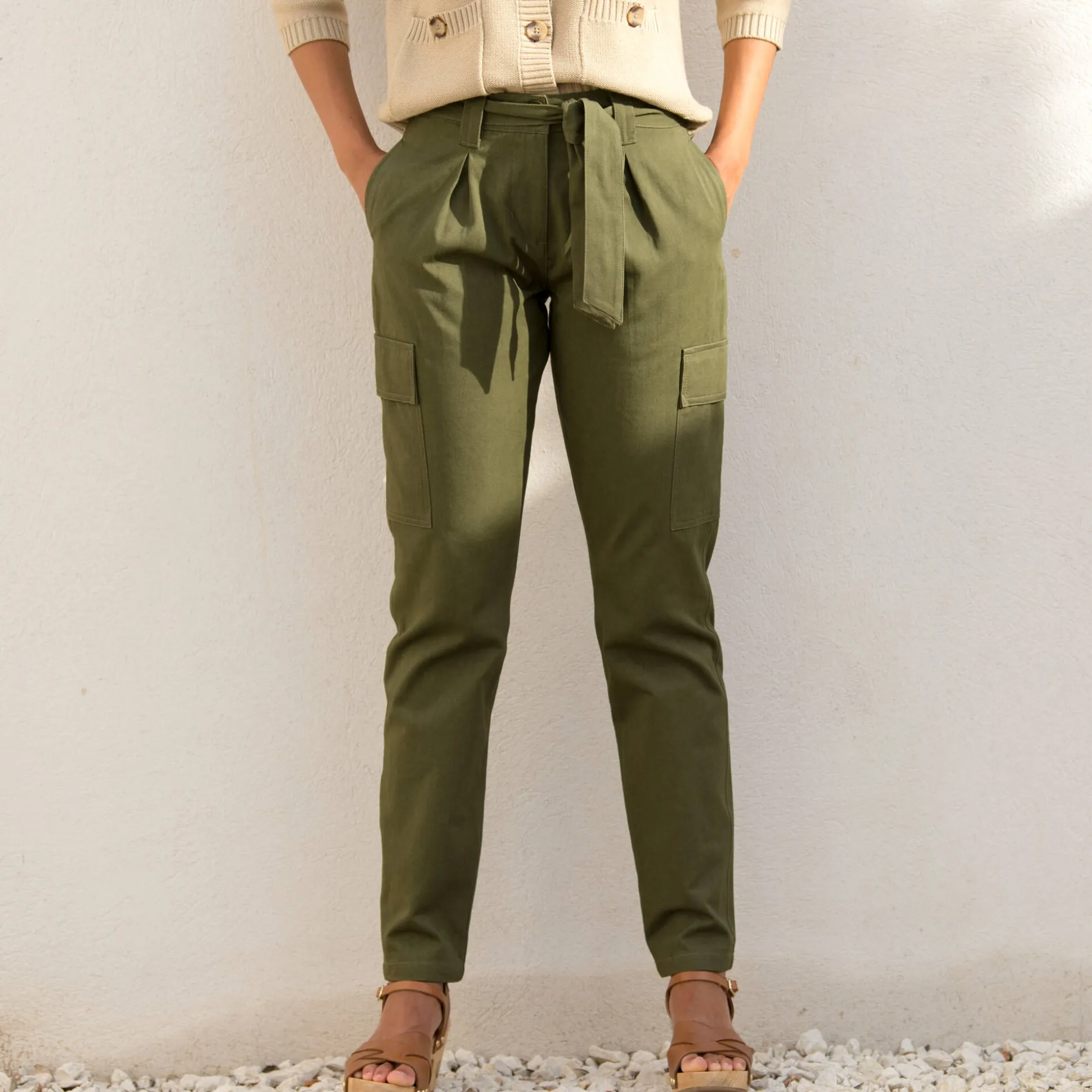 Cargobroek in chino model, hoge taille