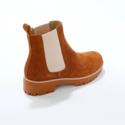 Chelsea boots in splitleer, dikke, geribbelde zool