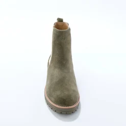 Chelsea boots in splitleer, dikke, geribbelde zool