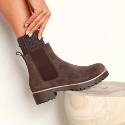 Chelsea boots in splitleer