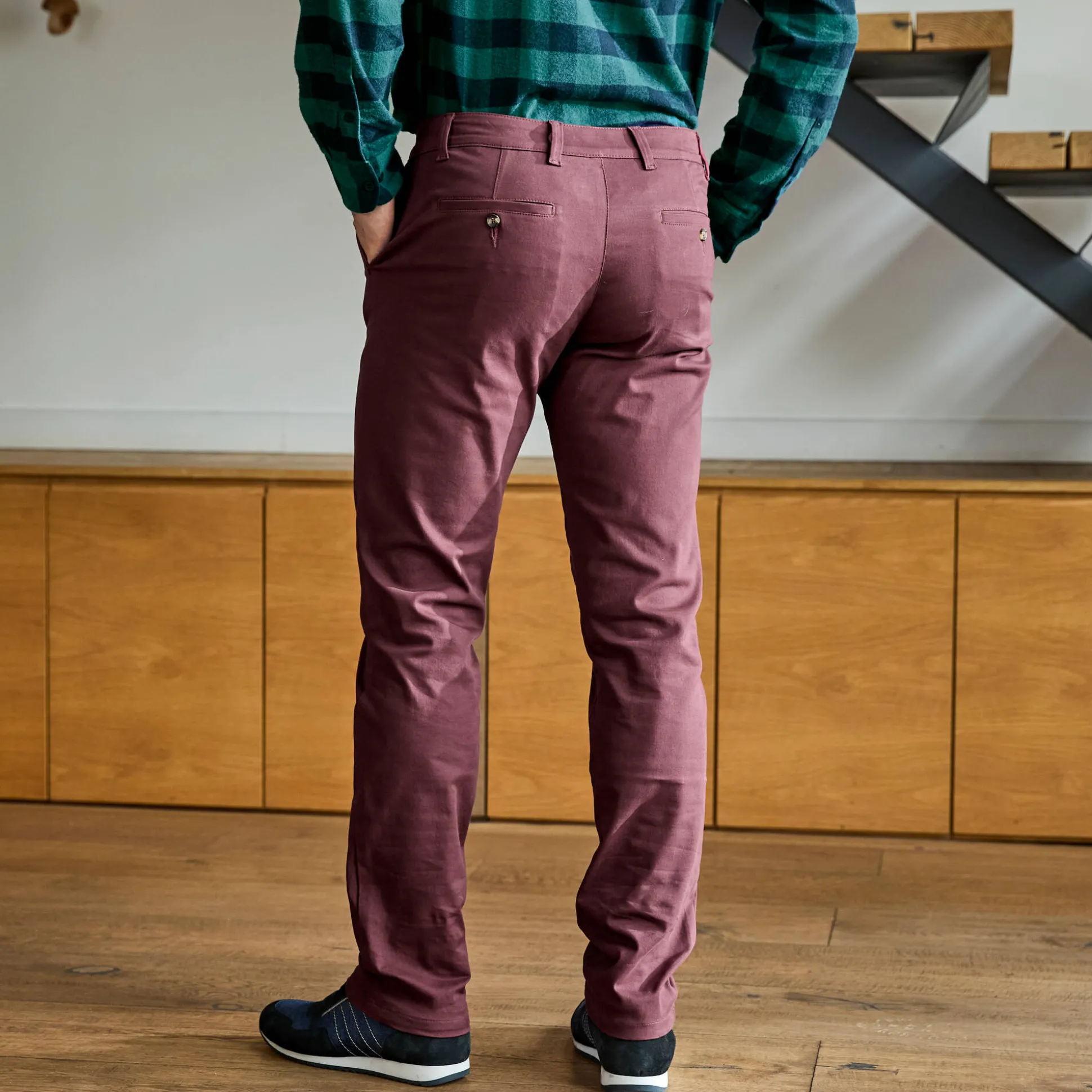 Chino broek met elastische tailleband opzij