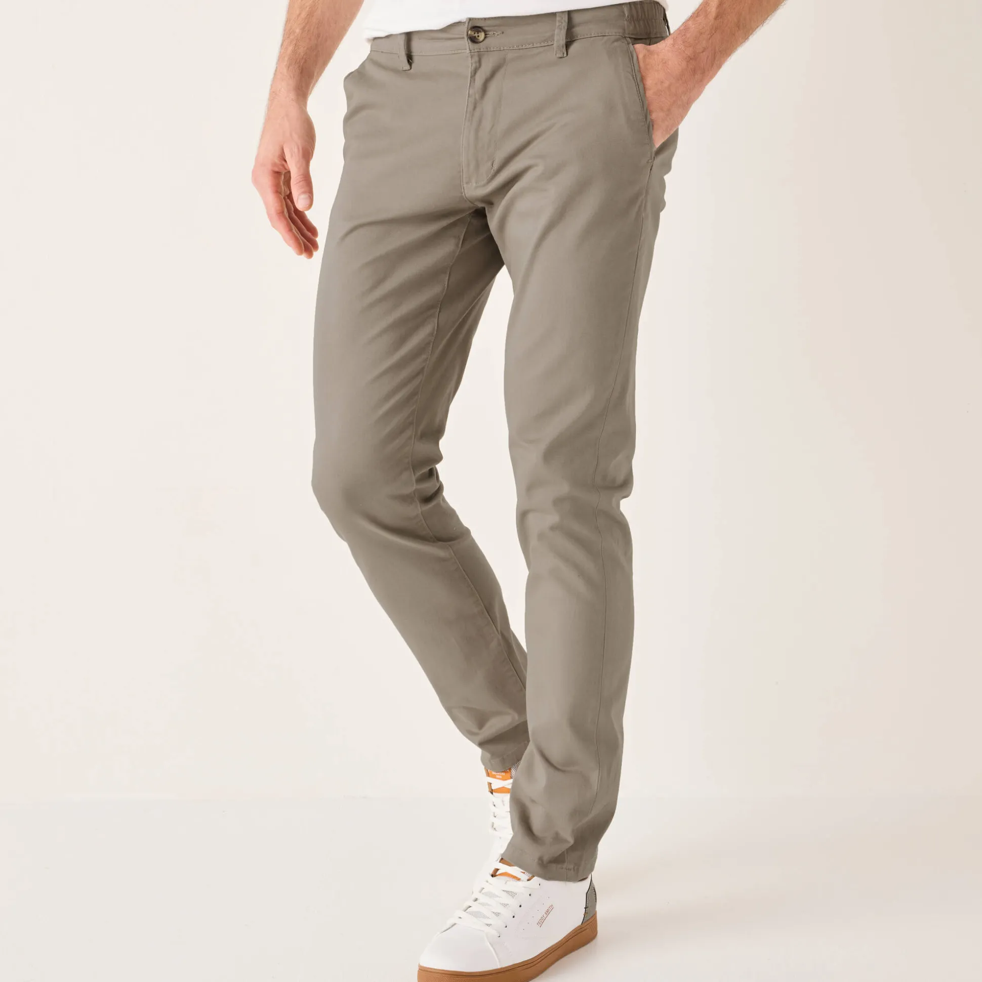 Chino broek met elastische tailleband opzij