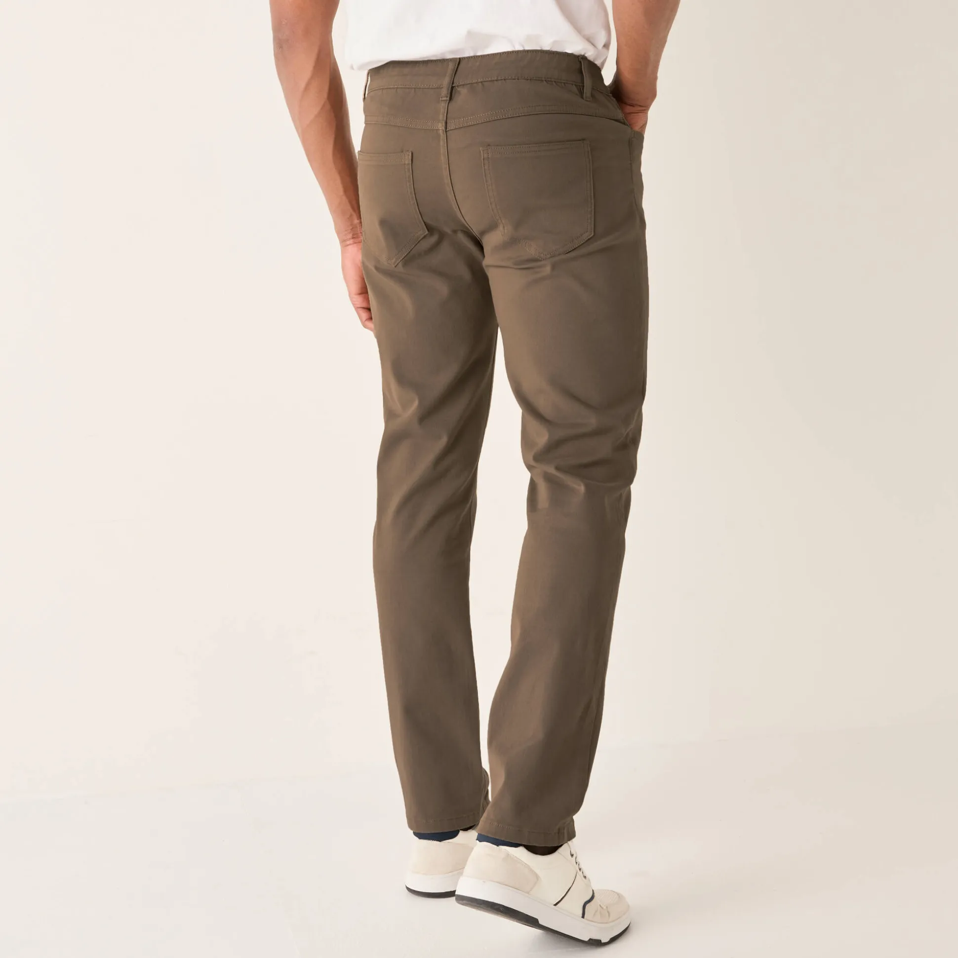 Comfortabele broek met 5 zakken en elastische tailleband, in gabardine - L30