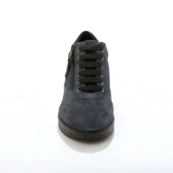 Comfortabele leren sneakers met sleehak, LWG gecertificeerd