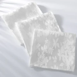 Damast tafellaken met bladerenprint Colombine®