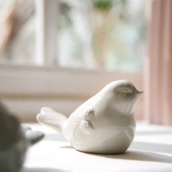 Decoratieve vogel in keramiek