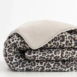 Dekbed in microvezel met luipaardprint 400g/m2