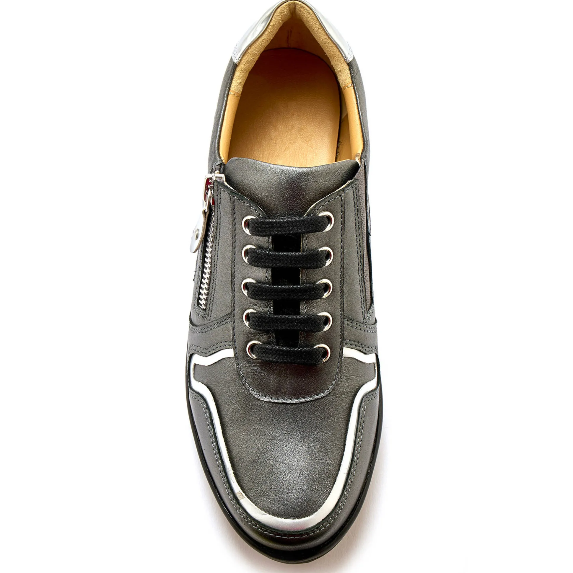 Derby's met comfortbreedte, in leer met metallic details
