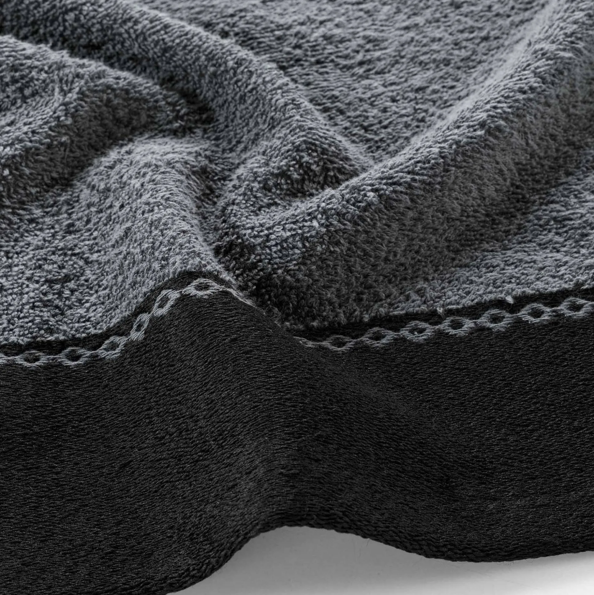 Effen badlinnen 450 g/m² met jacquard sierrand, zacht comfort