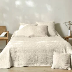 Effen bedsprei in boutisstijl Cassandre